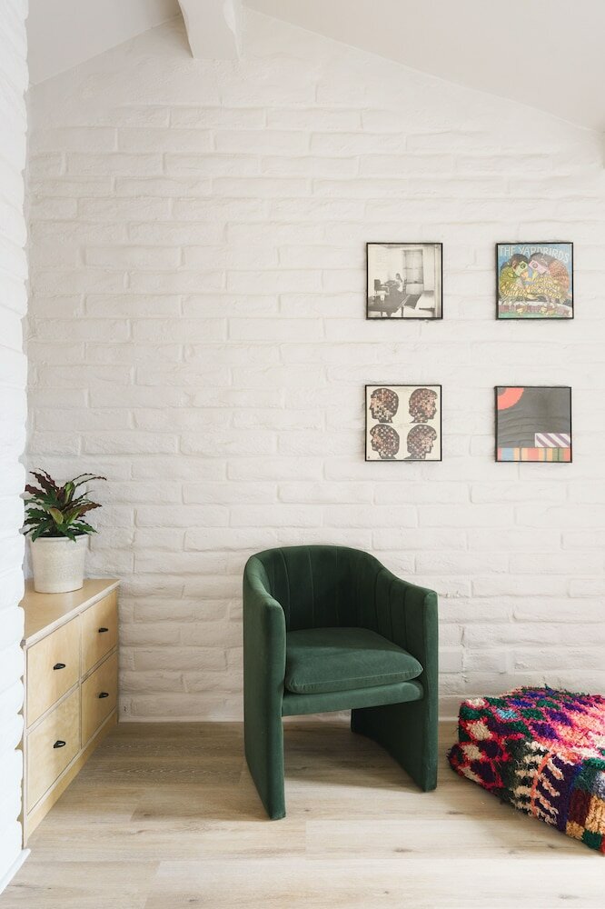 Фото The Green Room Hotel