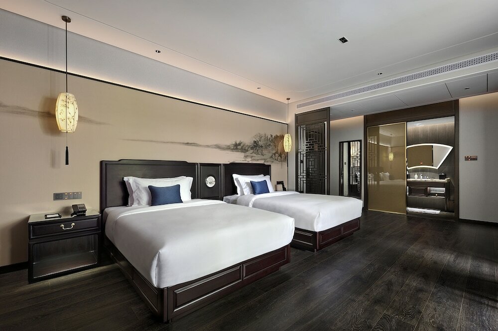 Фото San Po Hotel