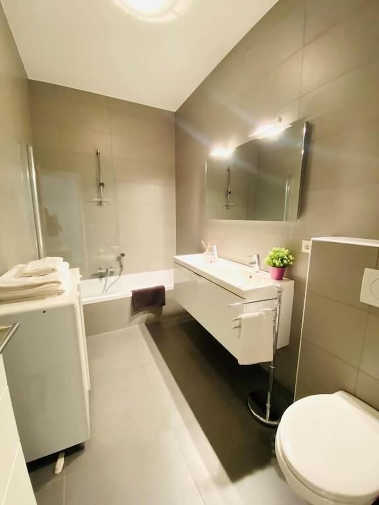 Фото 3 bedrooms in Center w Terrace&Parking