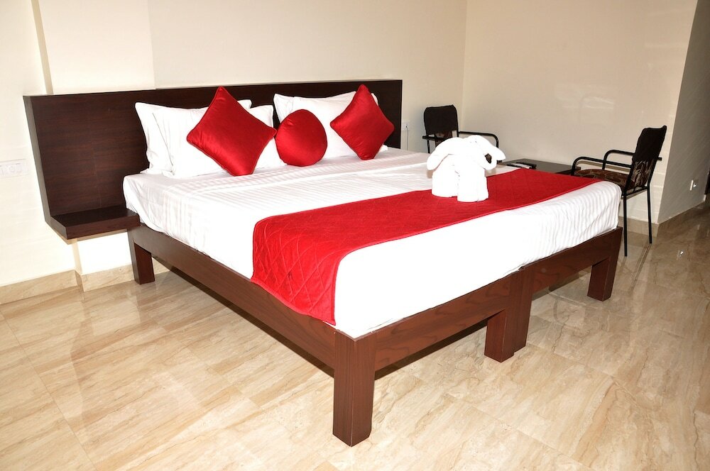 Фото Cosmopolitan Cultural Centre