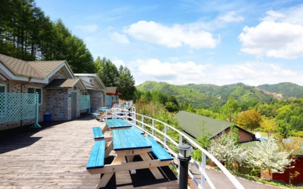 Фото Jeongseon Starjari Pension