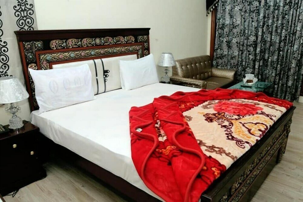 Фото Hotel Aarsh Palace