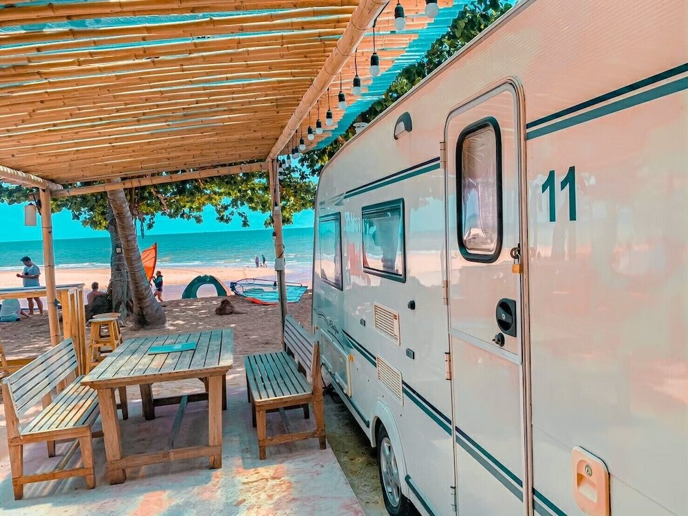 Фото Beach House Camp
