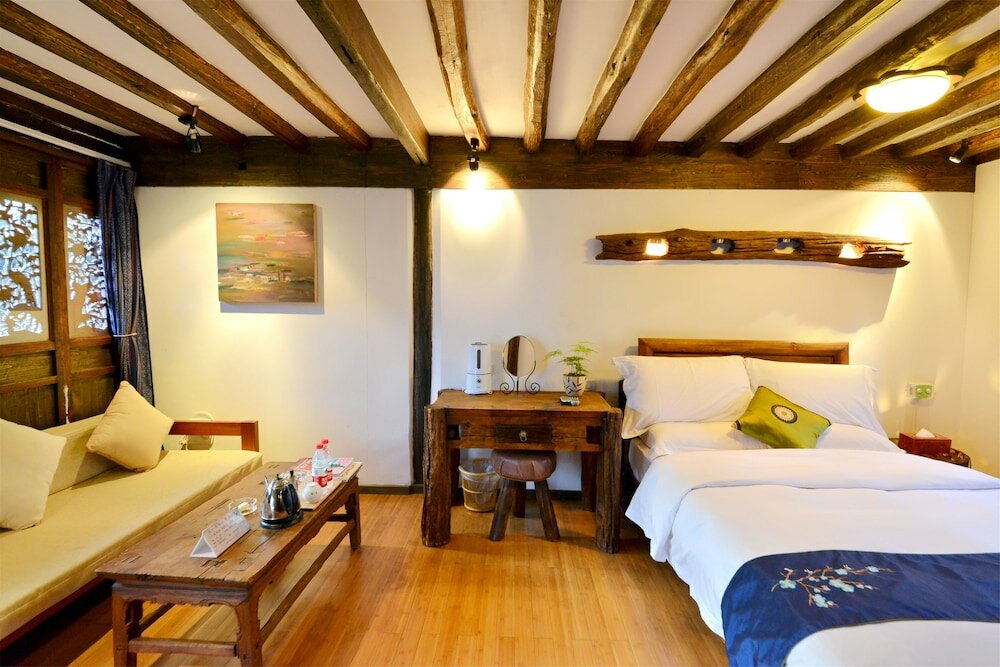 Фото Lijiang Shuhe Youyiju Private Club