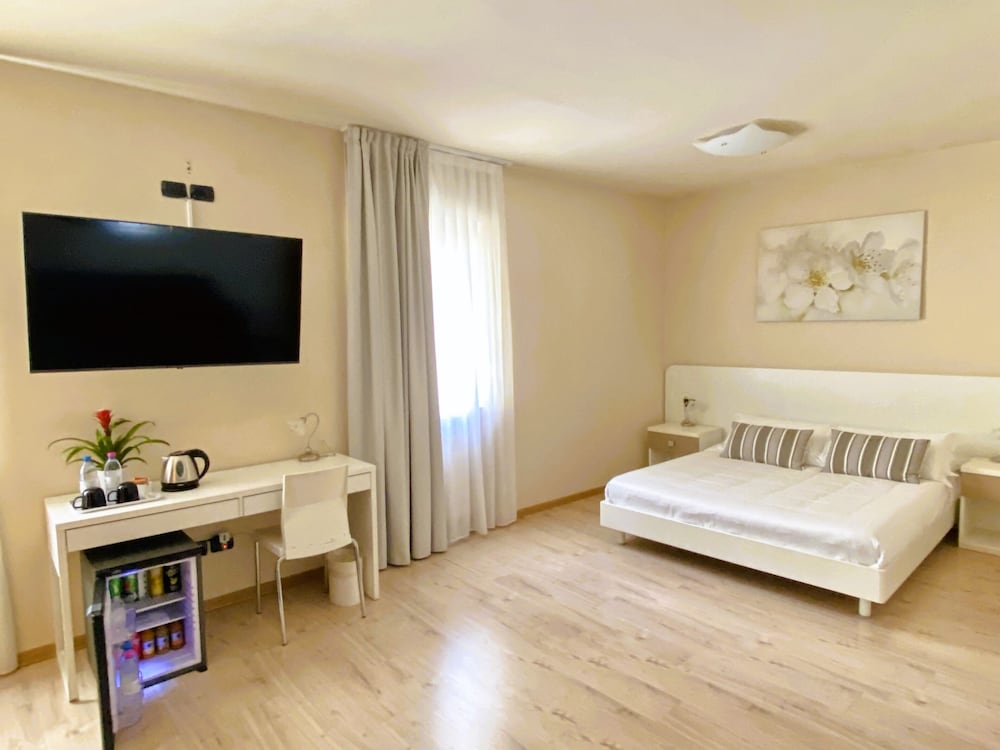 Фото Hotel Alle Porte