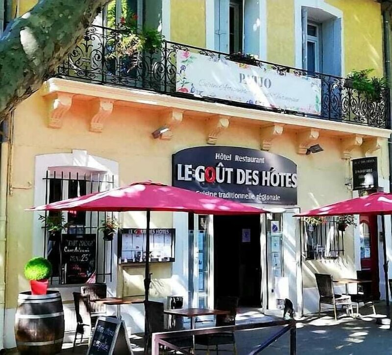 Гостиница Hotel Restaurant Le Goût des Hôtes