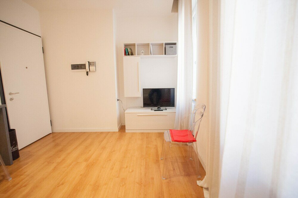 Фото Arena by side