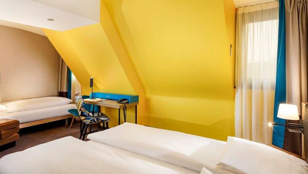 Фото Swiss Chocolate Lausanne by Fassbind