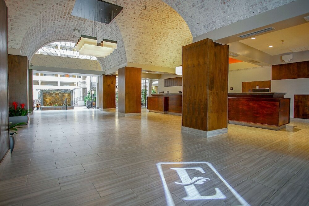 Фото Embassy Suites by Hilton San Antonio Nw I-10