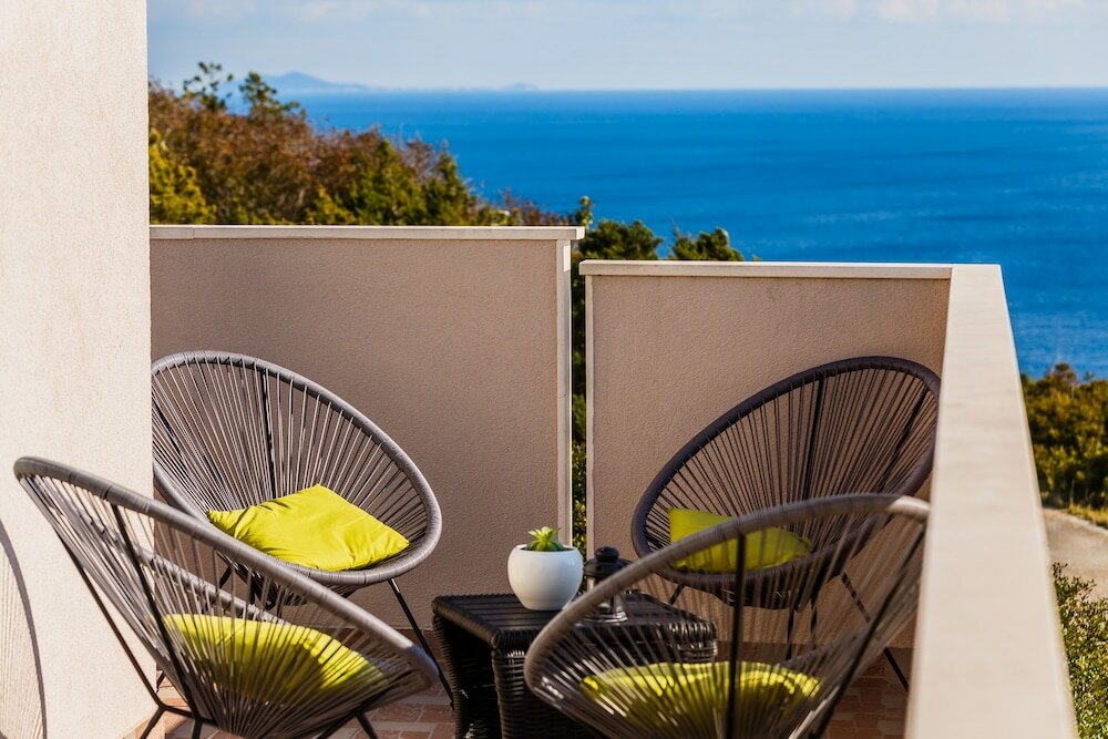 Фото Villa Luana with amazing sea views