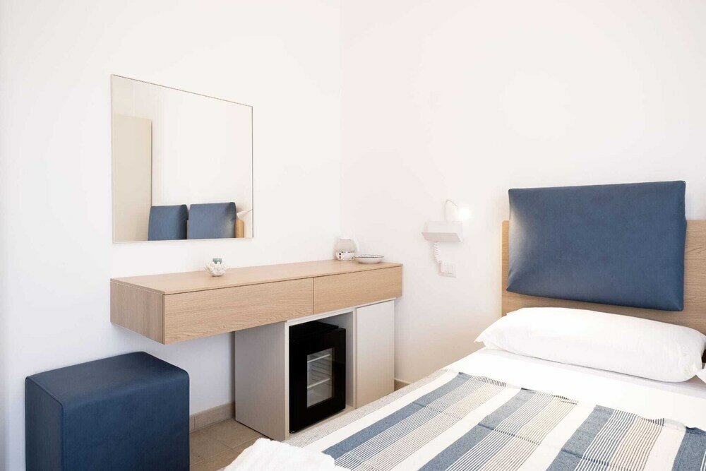 Фото Nautika Suites