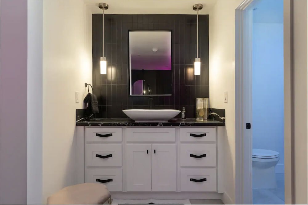 Фото Side by Side Lux Homes