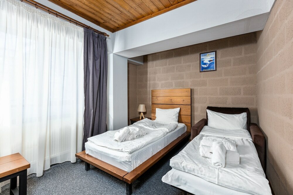 Фото Alpine Lounge Hotel