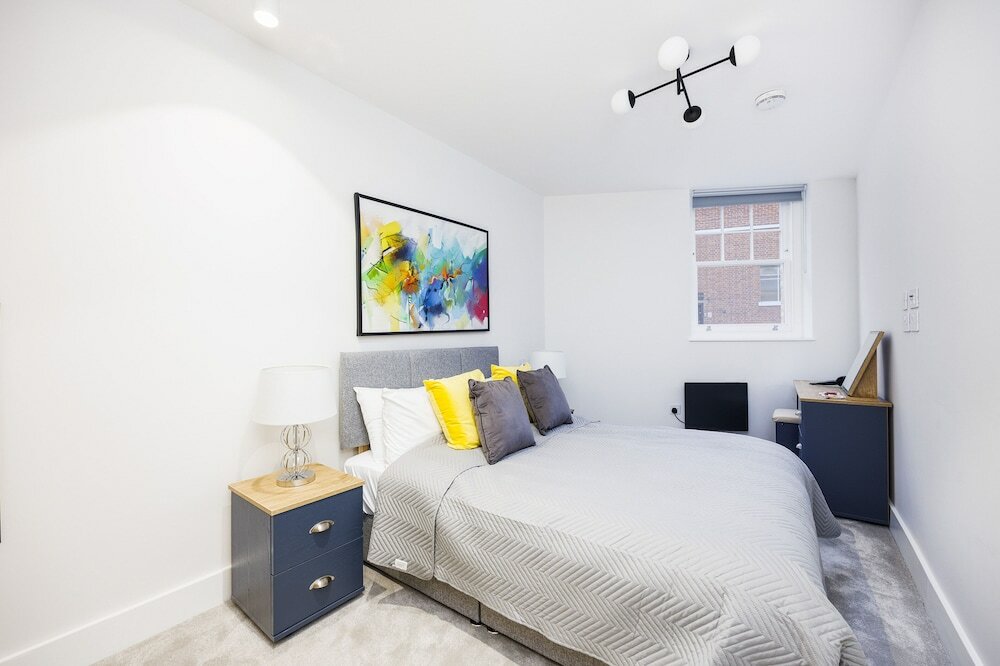 Фото Luxurious Apartments in London, Sk