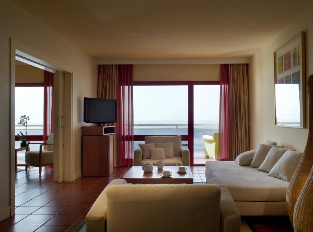 Фото Parador De Nerja