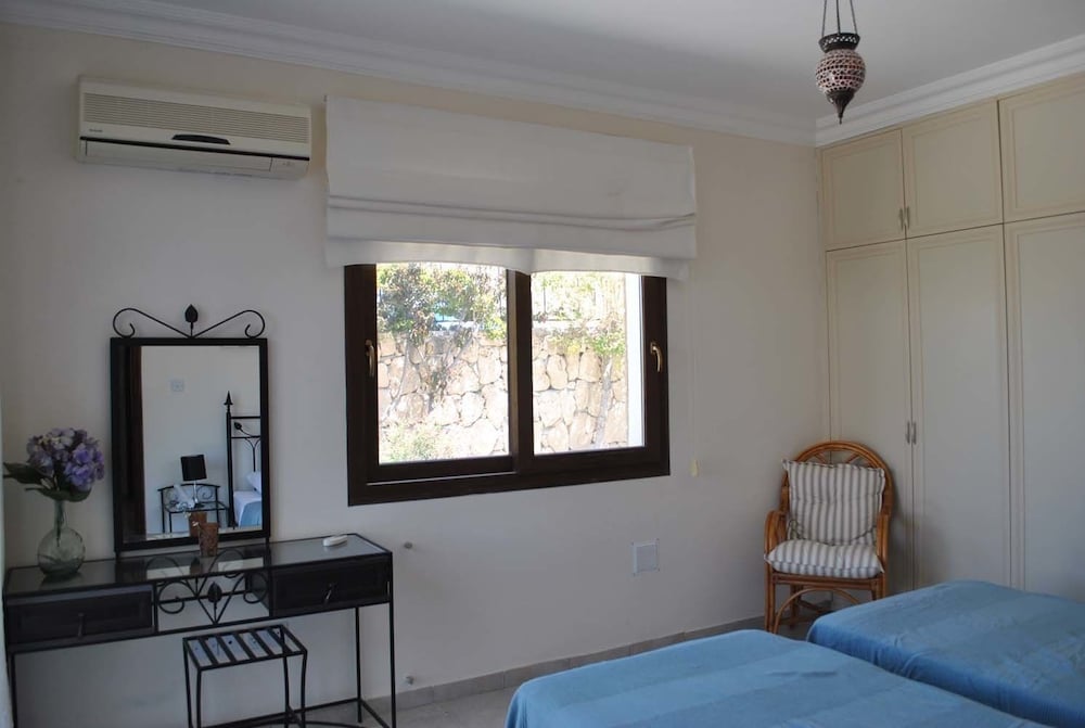 Фото Villa Sunset 4 by Amy Villas