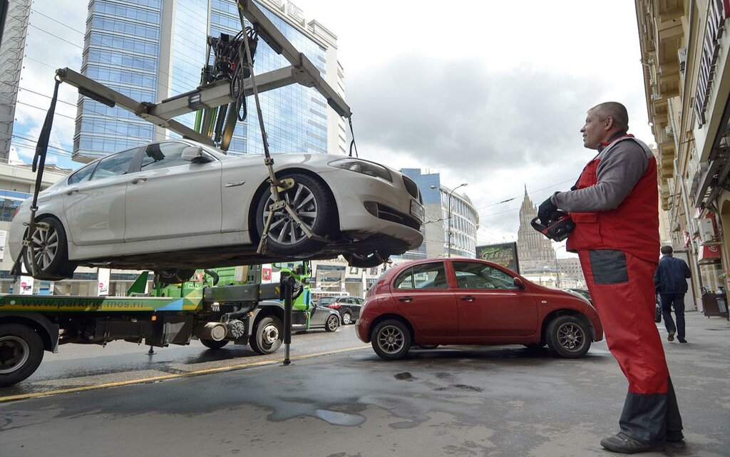 Auto technical assistance, car evacuation Favorit-AutoParts, Moscow, photo