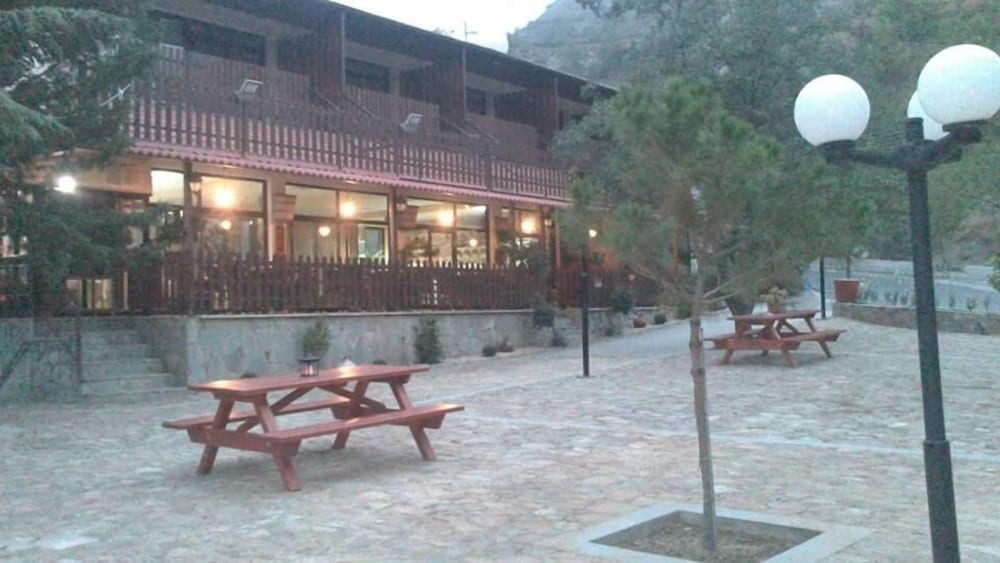 Фото Perneia Rooms