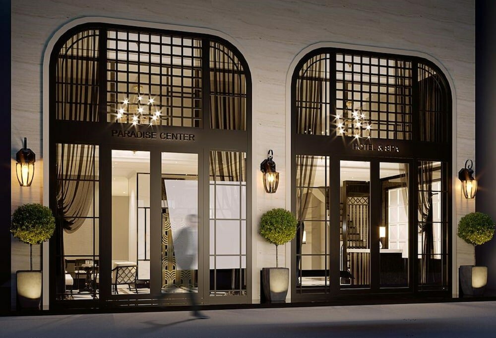 Фото отеля 1