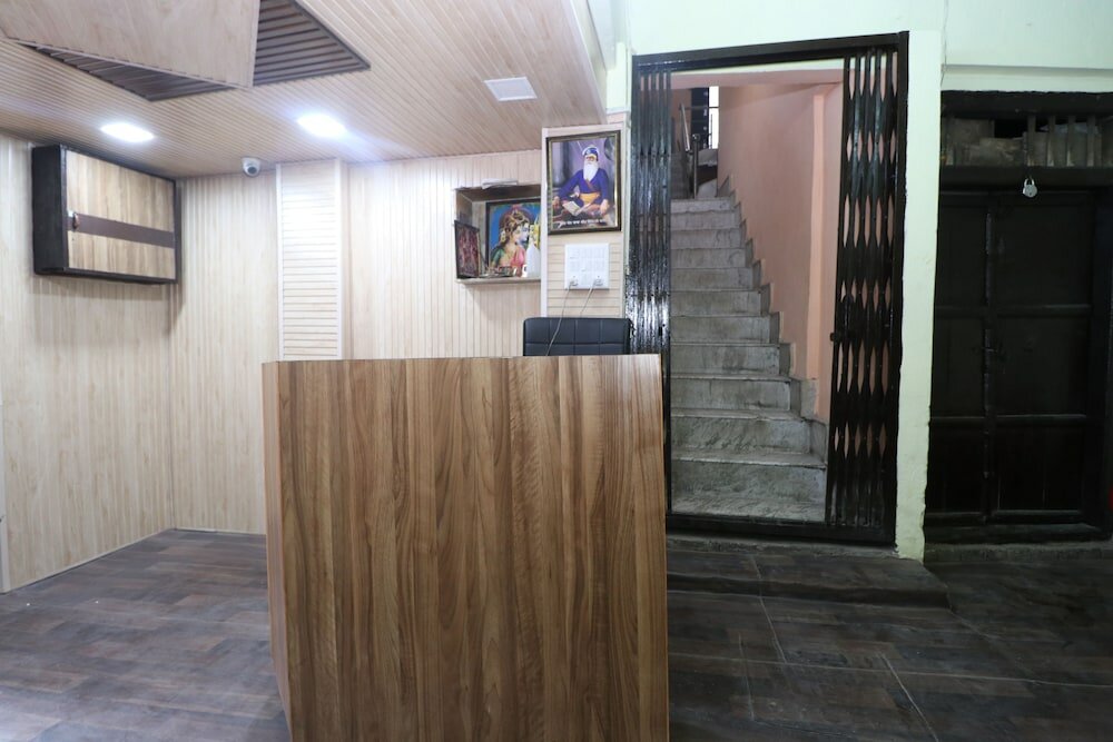 Фото Oyo 37723 Pam And Chand Guest House