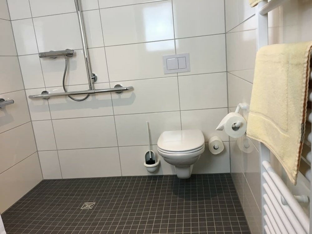 Фото Main Kinzig Hotel am Limes