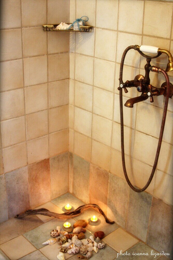 Фото Nufaro Traditional Studios