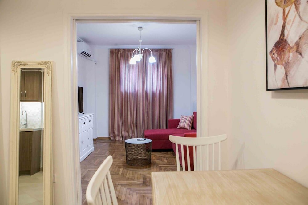 Фото Best House Kolxidos Ampelokipoi Metro