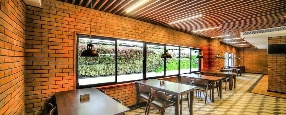 Фото Hotel Villa Maryam