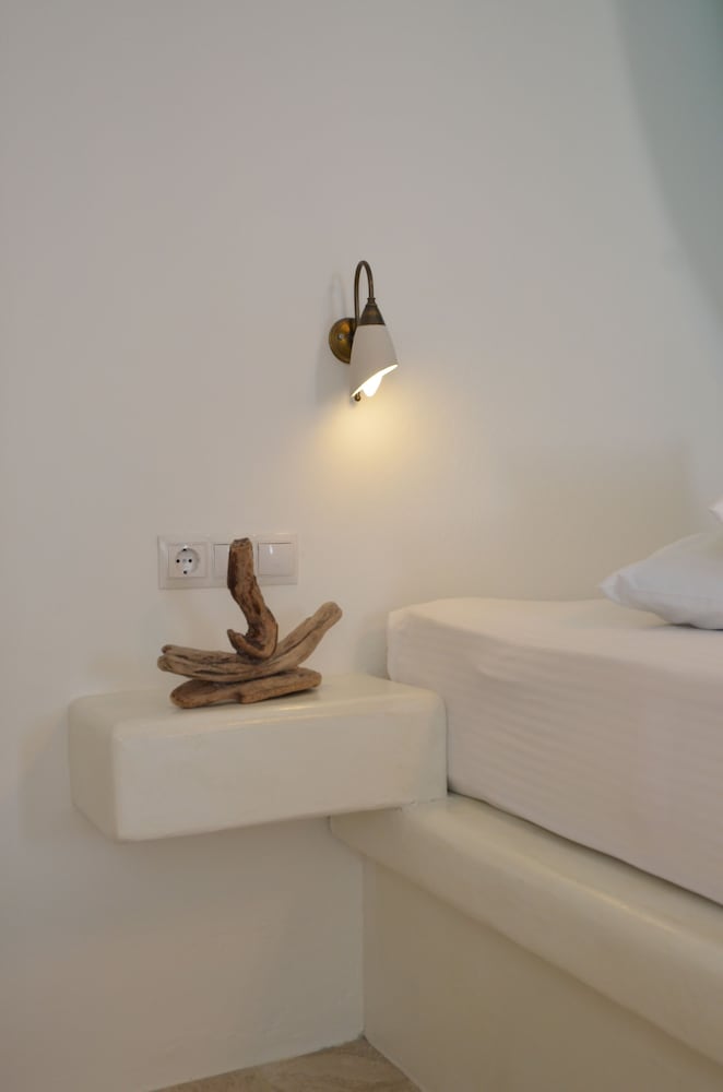 Фото Nufaro Traditional Studios