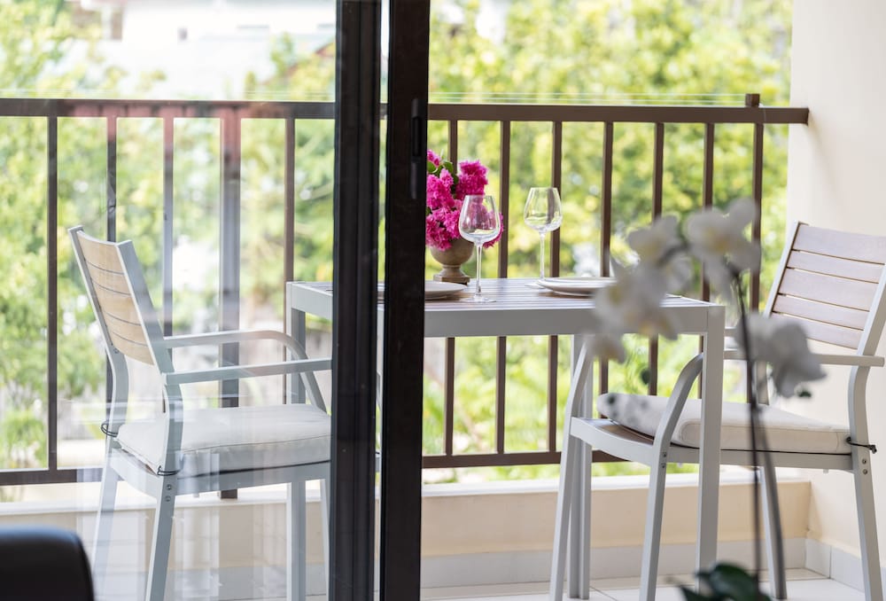 Фото Creole Breeze Self Catering Apartments