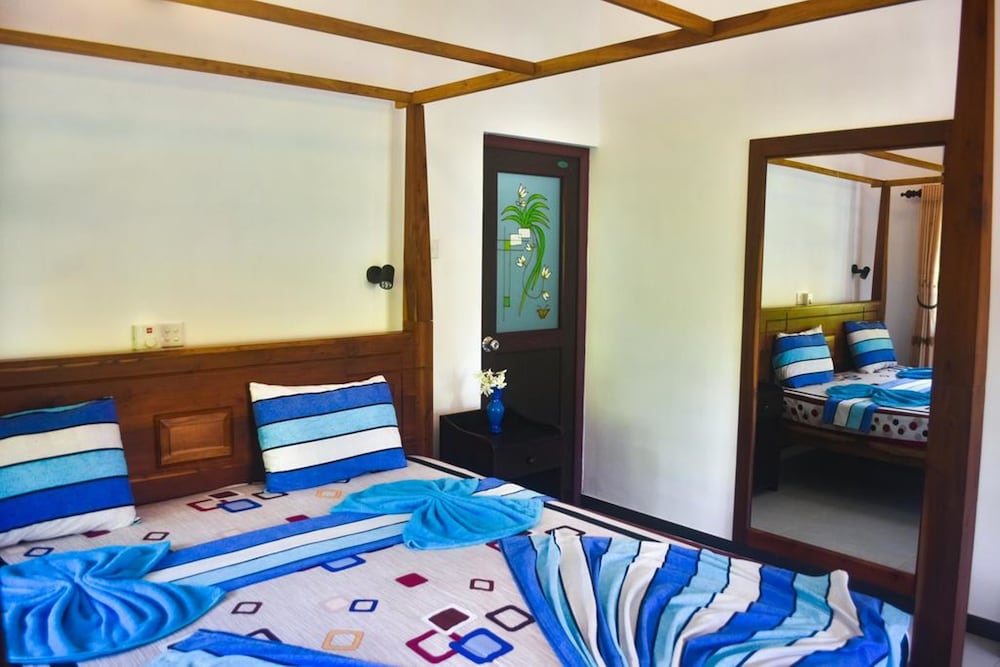 Фото Southern Coastal Villas