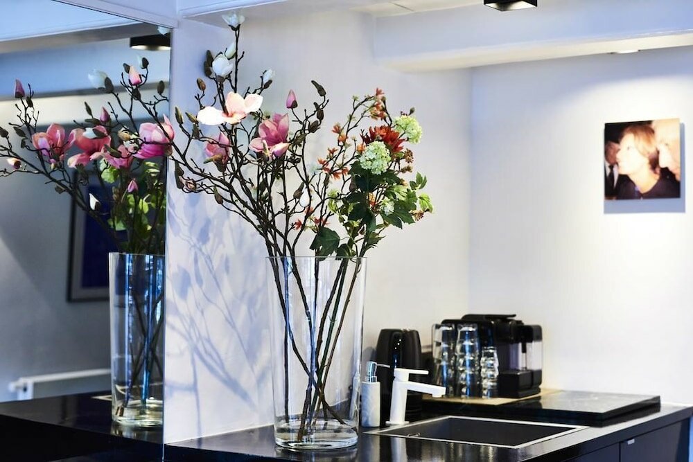 Фото Downtown Room In Canal District