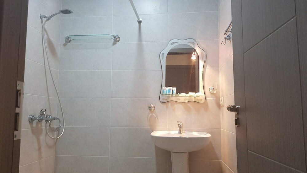 Фото Nakashidze's Apartments