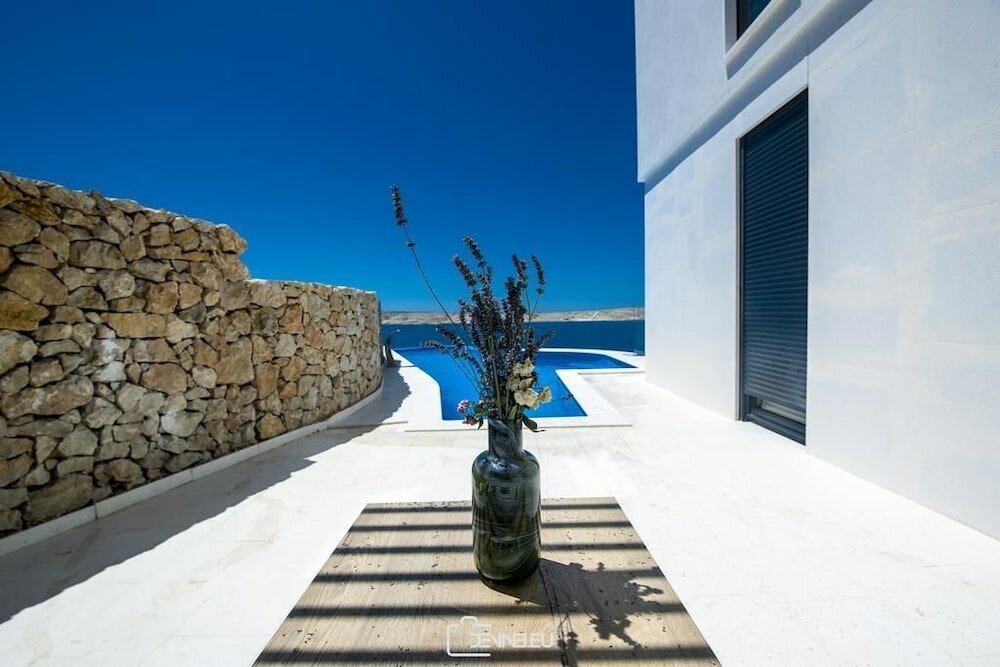 Фото Luxury Apartments Madomi