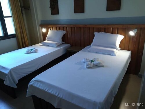 Гостиница Ferellee Beachfront Inn
