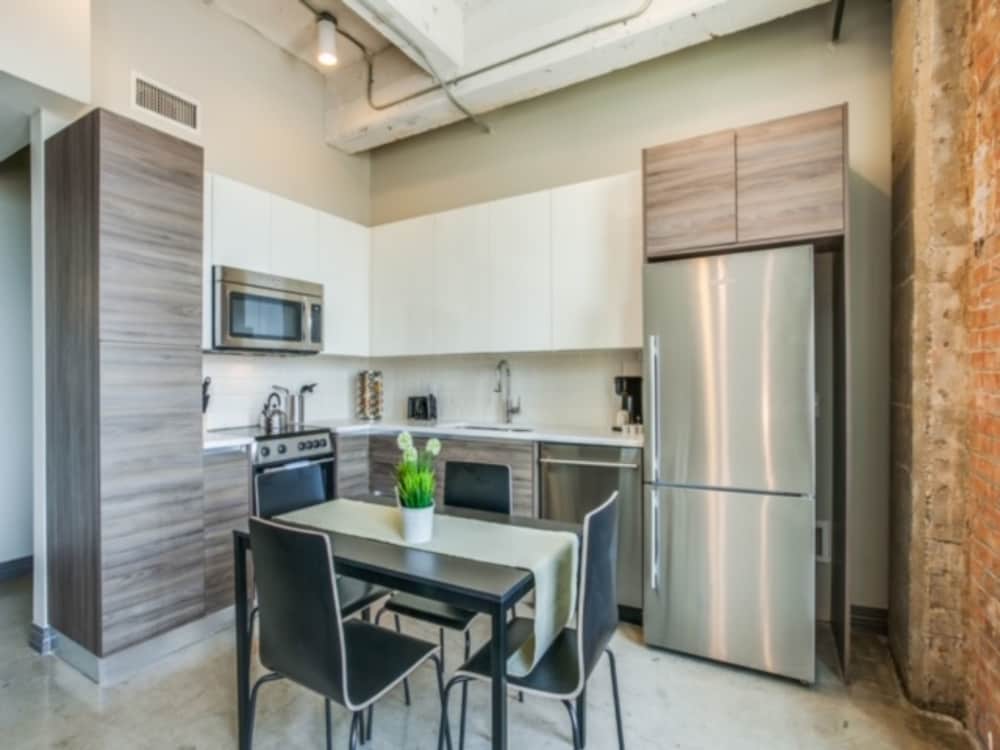 Фото Downtown Luxury Lofts by Rba Living