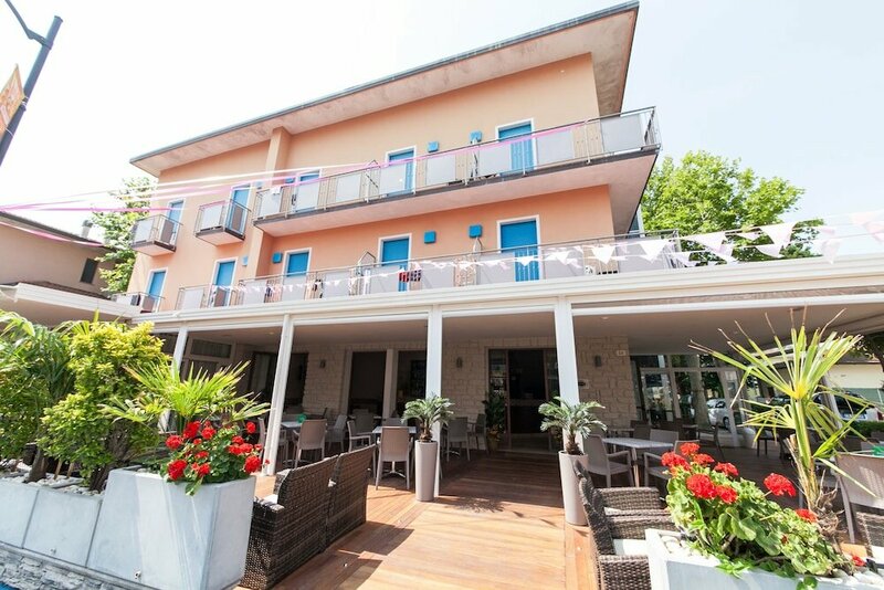 Гостиница Hotel Astoria