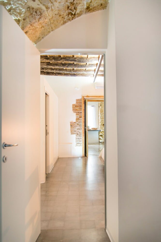 Фото Stylish house in front of Casa Professa