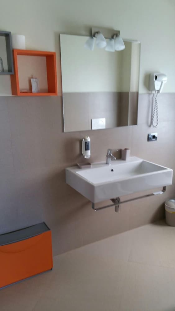 Фото Foresteria La Merlina