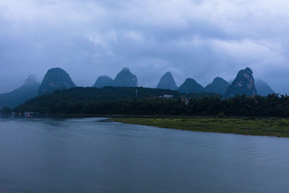 Фото Yangshuo Riverview Hotel