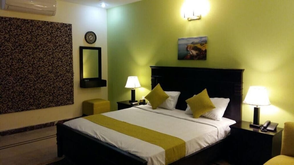 Фото Serene Residence