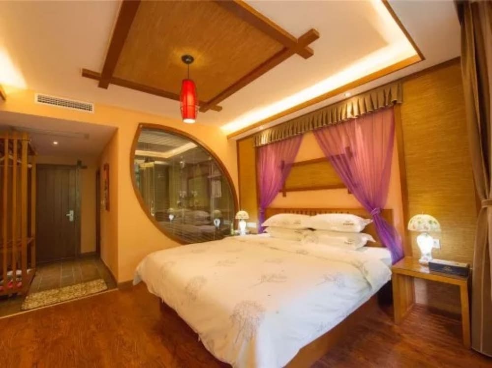 Фото Bluesky Hotel & Resort