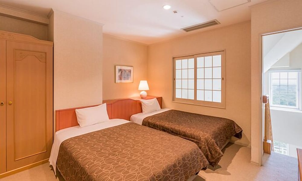 Фото Hotel Green Plaza Tojoko