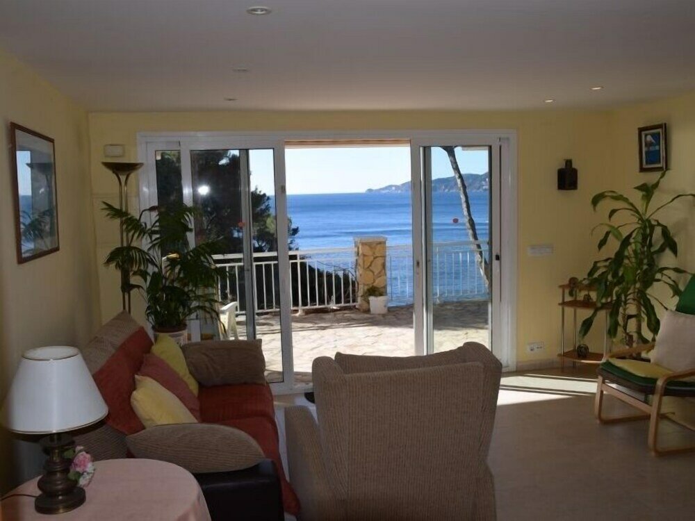 Фото Apartamento Senya Salvi Baixos