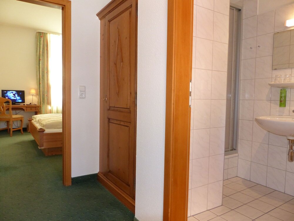 Фото Hotel zum Brauhaus Lüdde