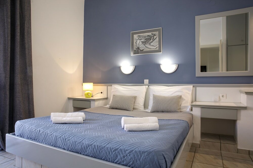 Фото Irene Beach Apartments