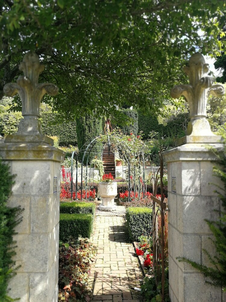 Фото Lyttelton Boatique House