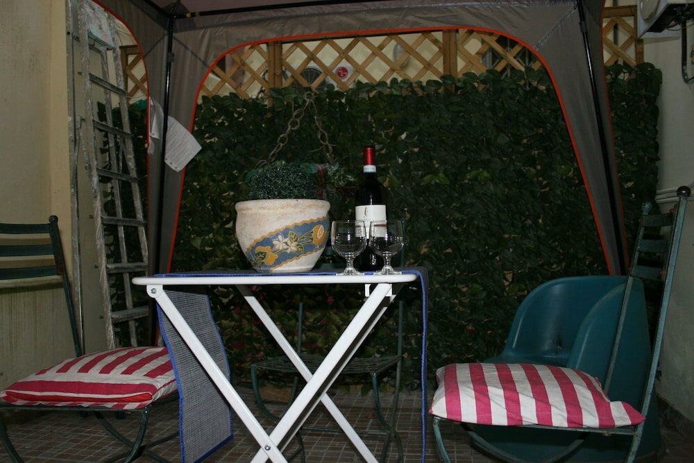 Фото La corte di Firenze