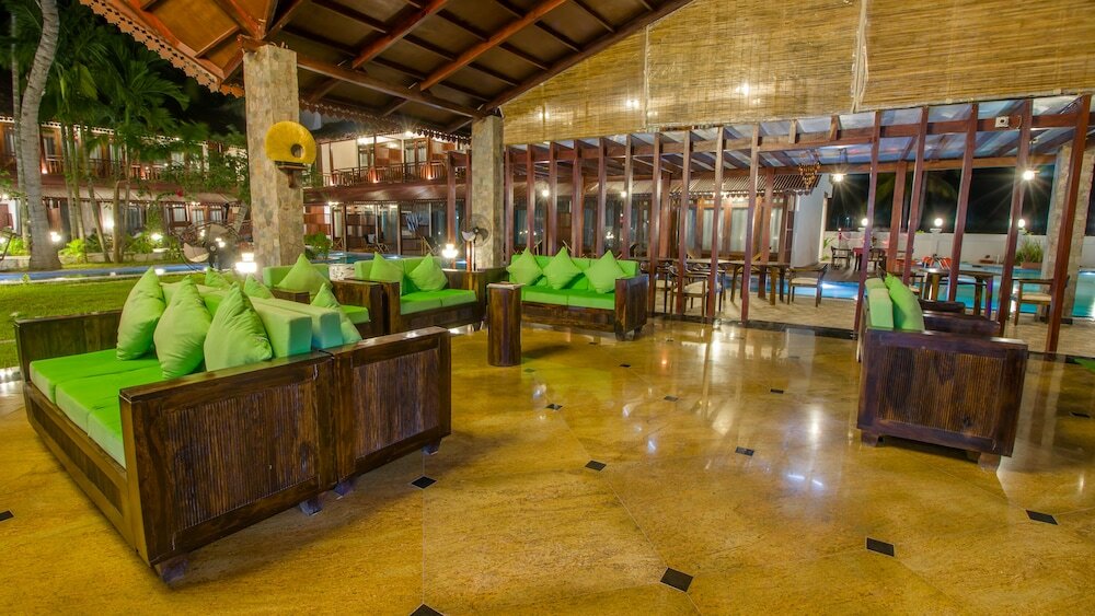 Фото Summer Sands Beach Resort