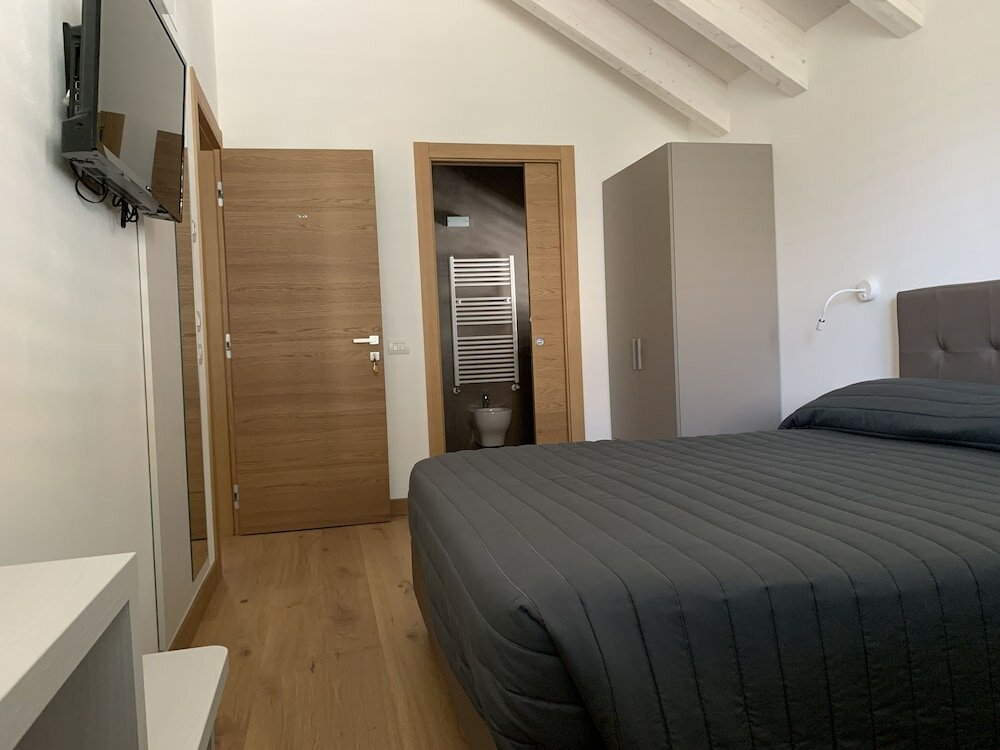 Фото Italo-Svizzero